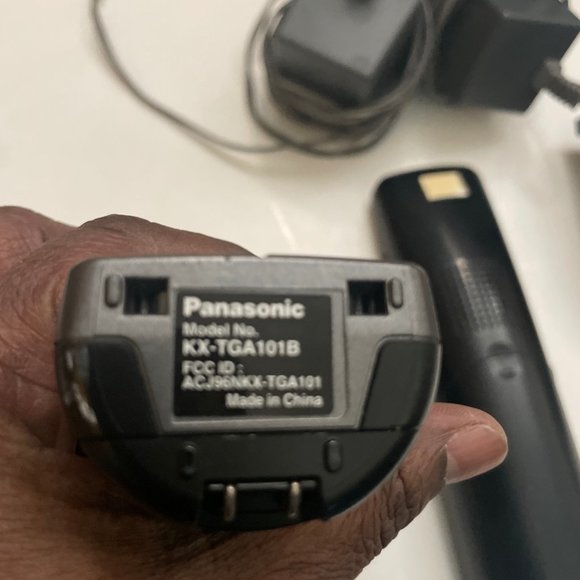 Panasonic Kk-Tga101b Cordless phone handset - Picture 5 of 6